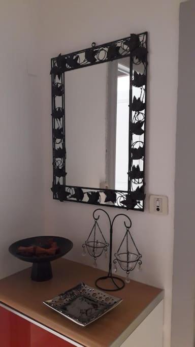 Bel Appartement Au Coeur De La Cite Medievale Соммьер Экстерьер фото